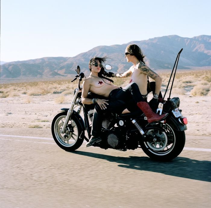 Girls on a motorcycle in Santa Cruz de la Sierra